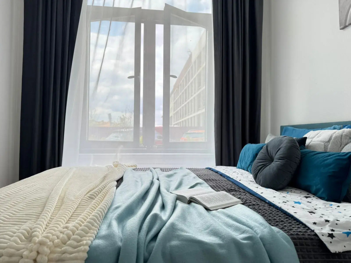 Квартира Двухкомнатная просторная и уютная ArtApart