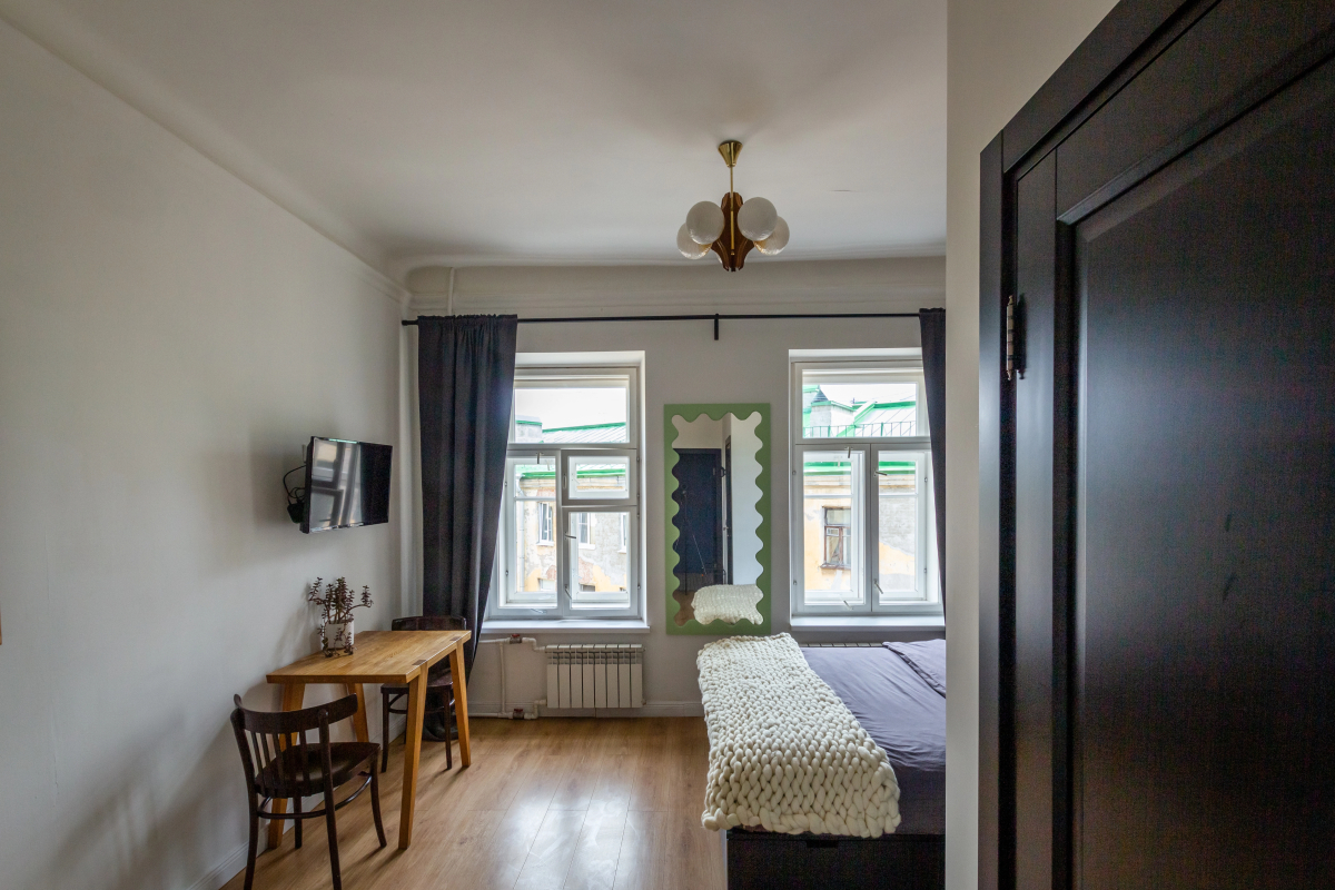 Апартаменты 1 на Рубинштейна 36