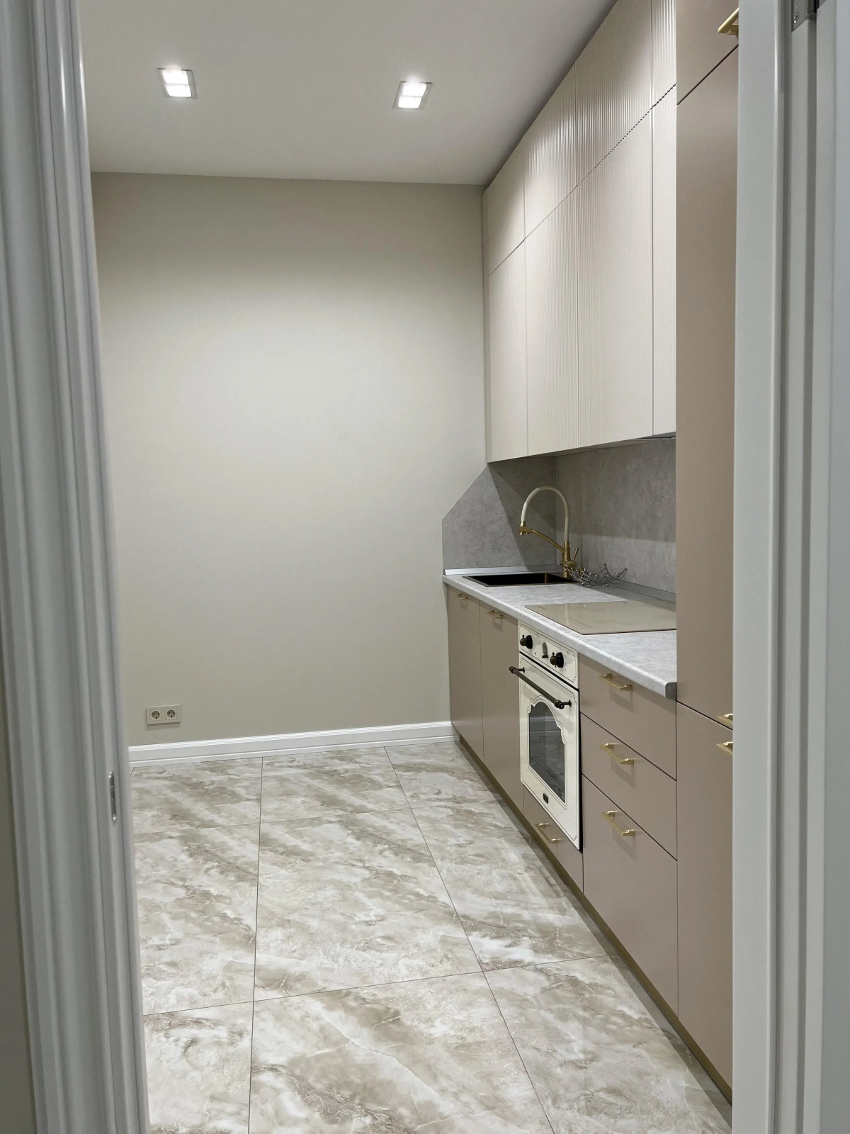 Апартаменты Высота Премиум 805