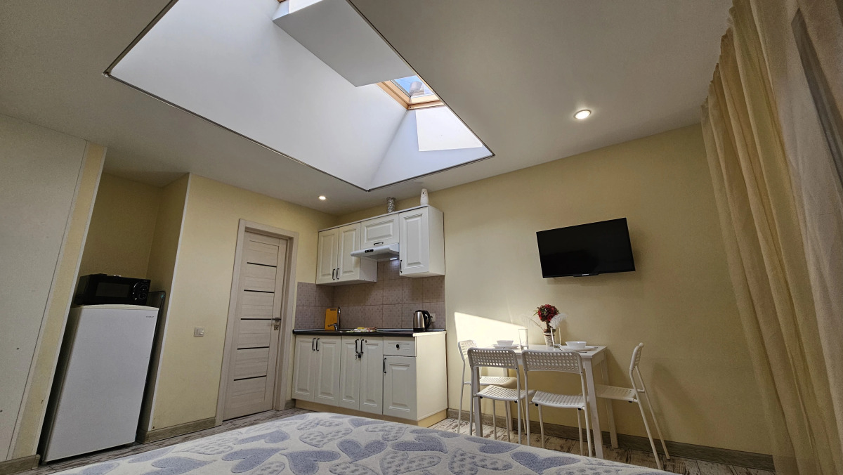 Апартаменты Уютные апартаменты в центре Сочи на Роз 57