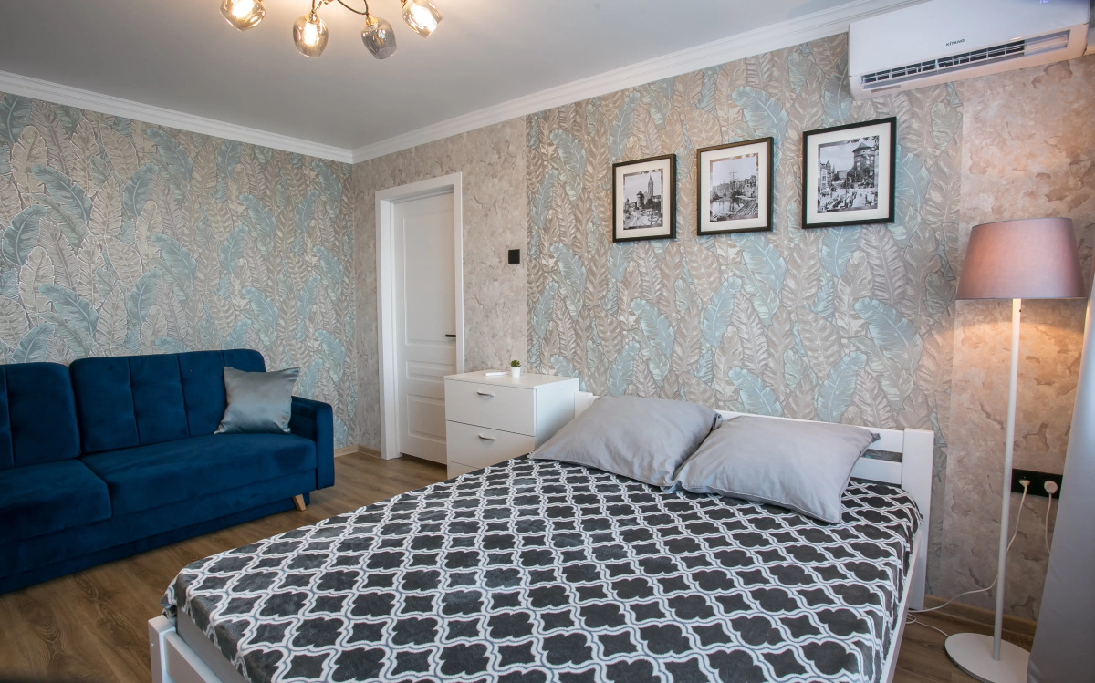 Апартаменты с видом на закат и крыши