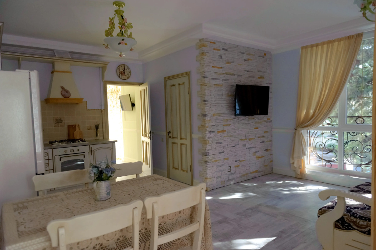 Апартаменты на улице Чехова Сердце Ялты