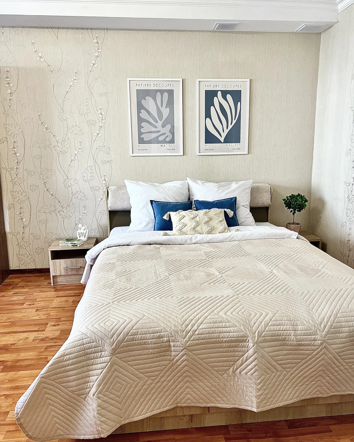 Апартаменты Ельнинская 18/1