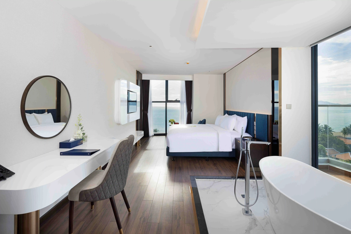 Отель Best Western Premier Marvella Nha Trang
