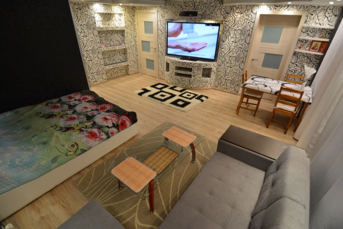 Апартаменты Ленина 16