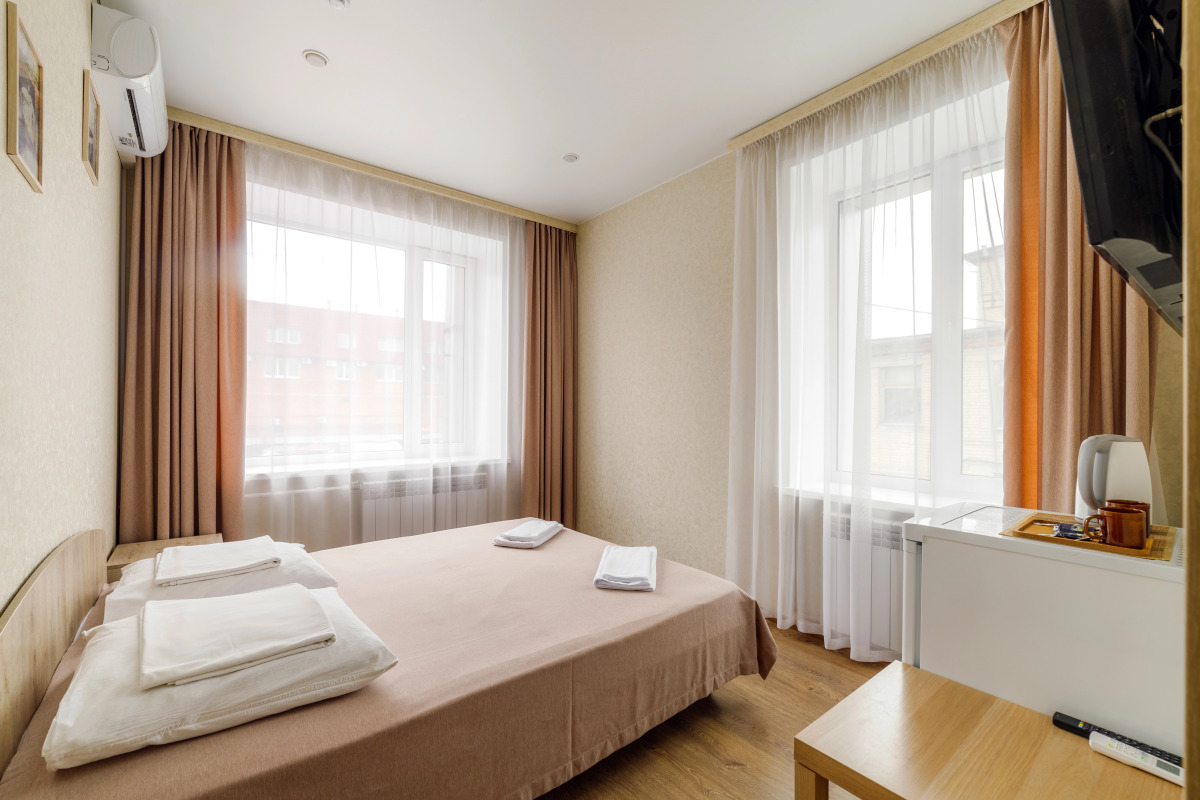 Отель Платон