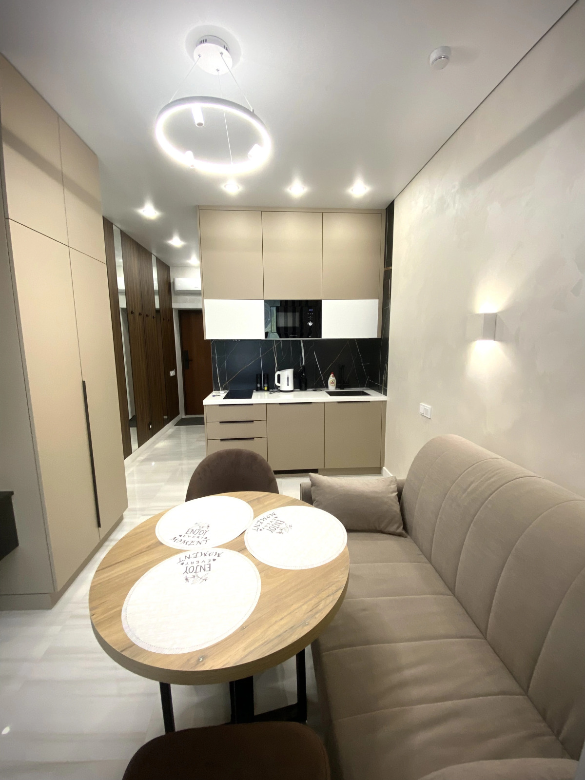 Апартаменты Апарт 242 в Монтевиле