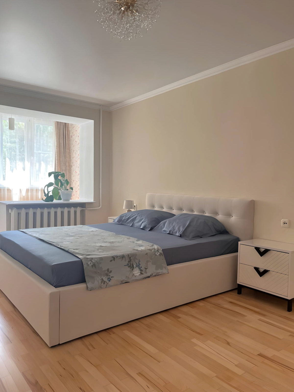 Апартаменты 3-х комнатная квартира в удобном районе