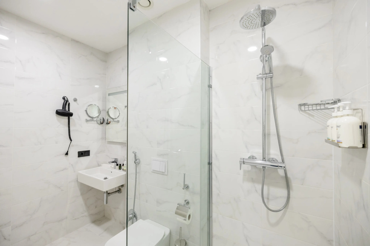 Отель Brosse Garden