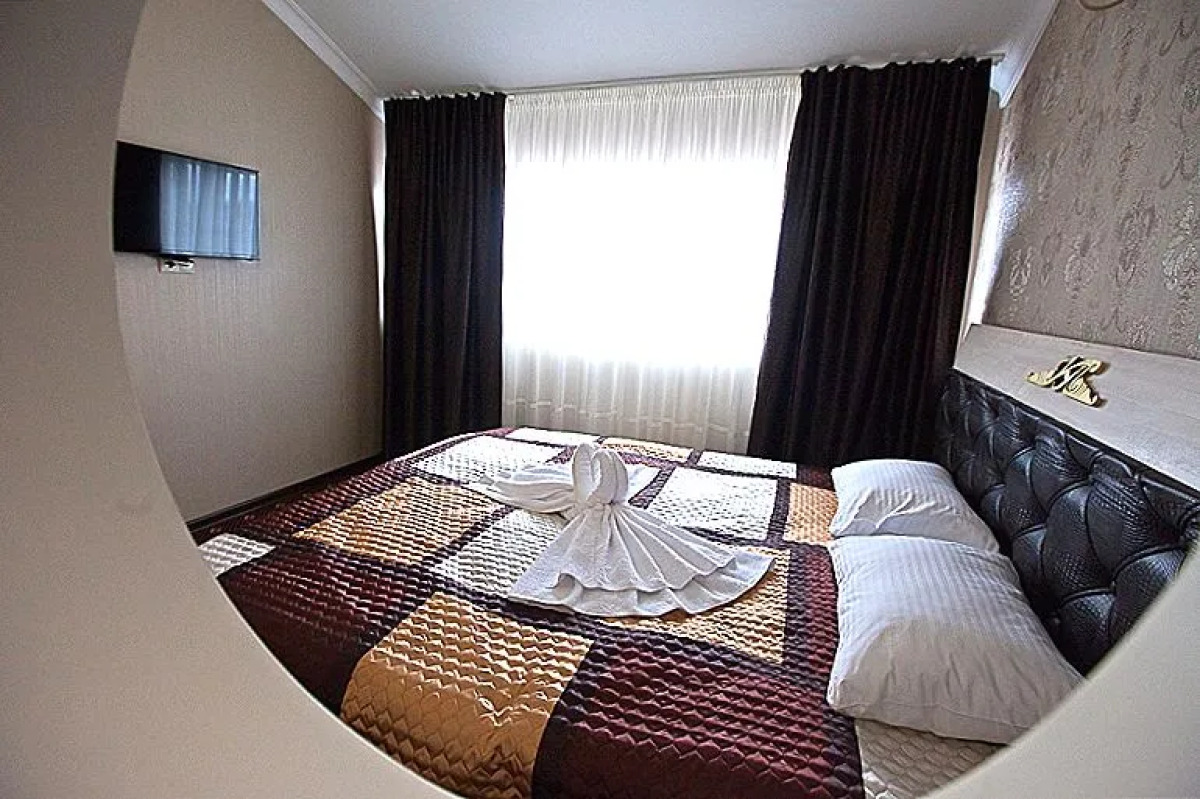 Отель Кристалл Палас