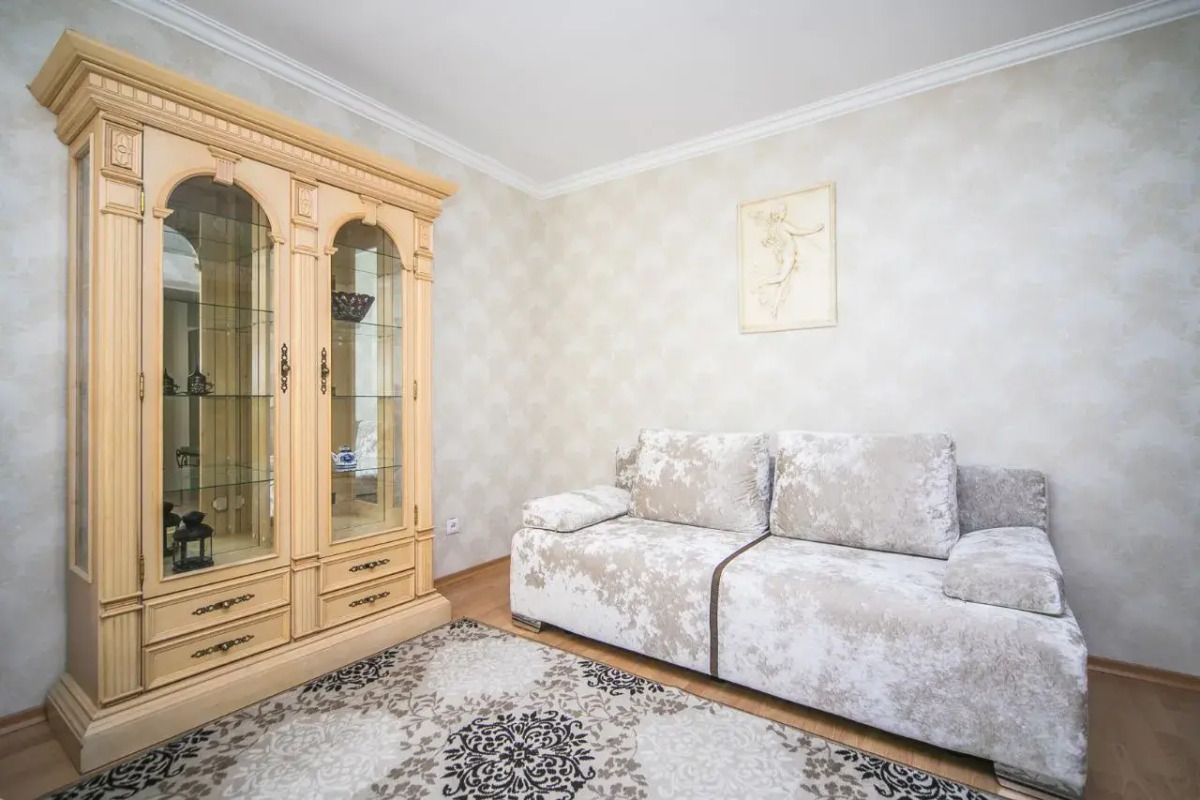 Апартаменты на Обойной