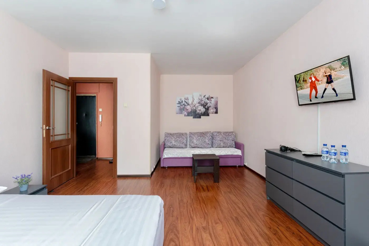 Апартаменты Bestflat24 на улице Большая Спасская 8