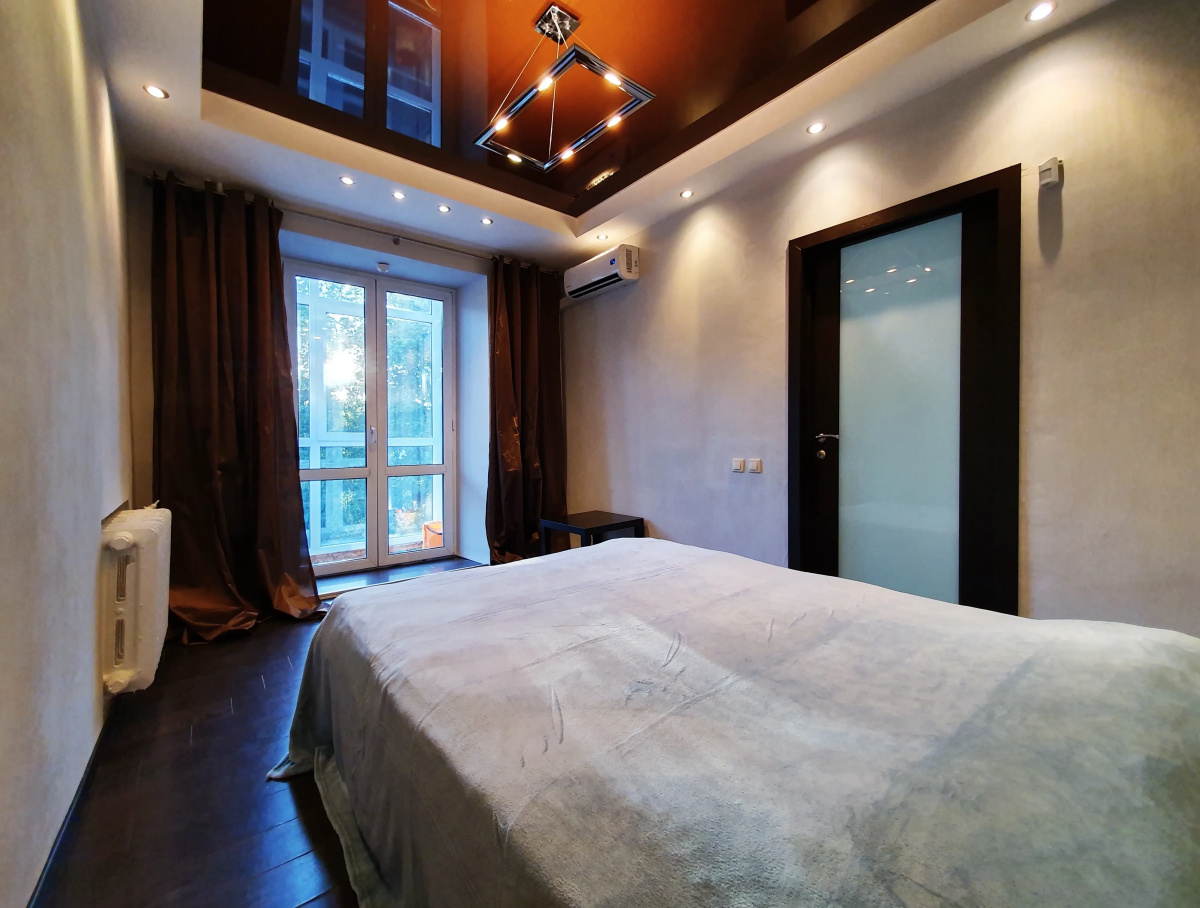 Квартира 2-комнатная Cтудия Yarapartments на Первомайской 19