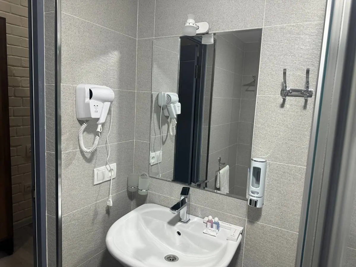 Отель Vatan Plaza