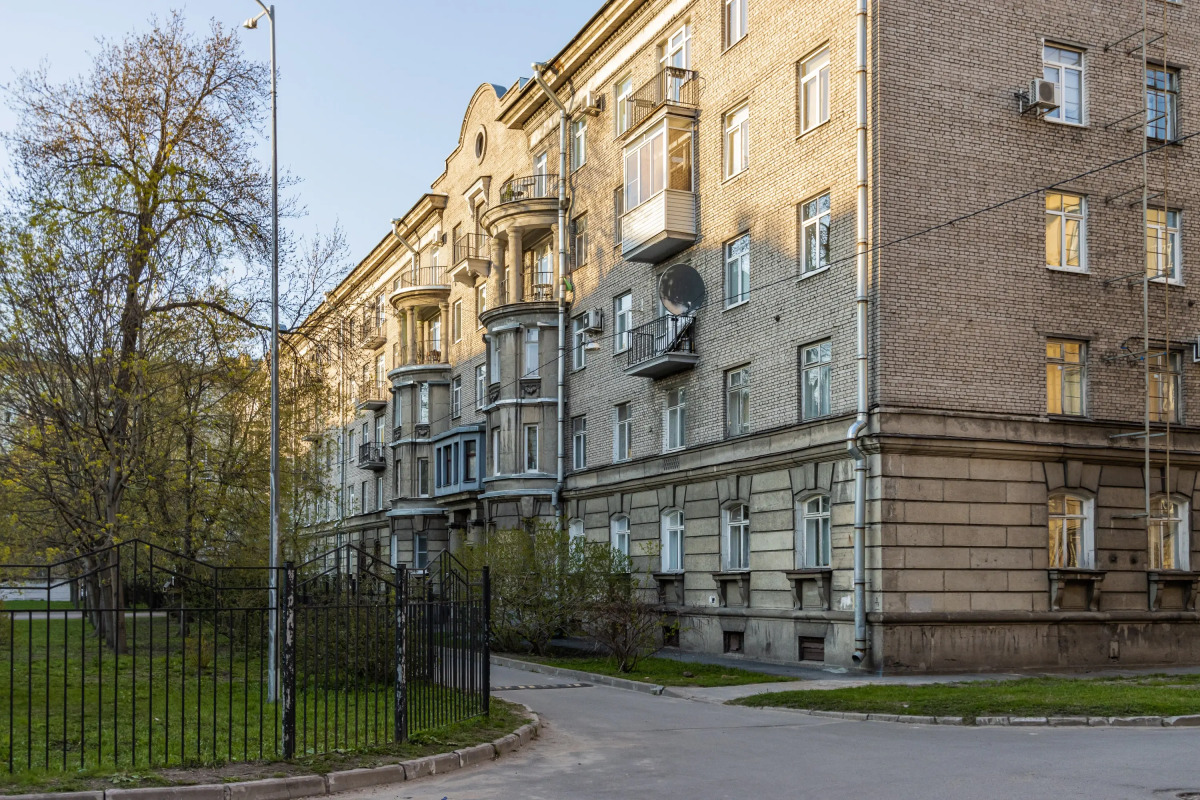 Апартаменты Modern Flat