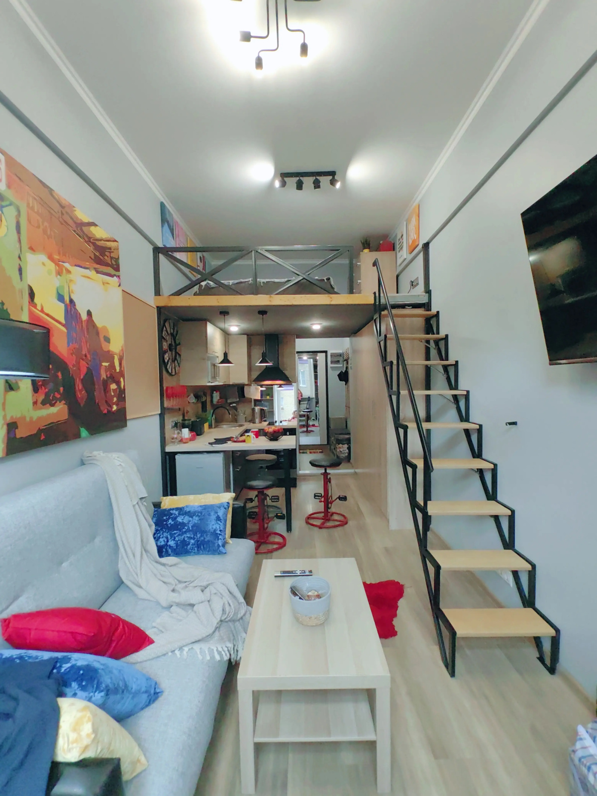 Апартаменты Art Loft Romanoff