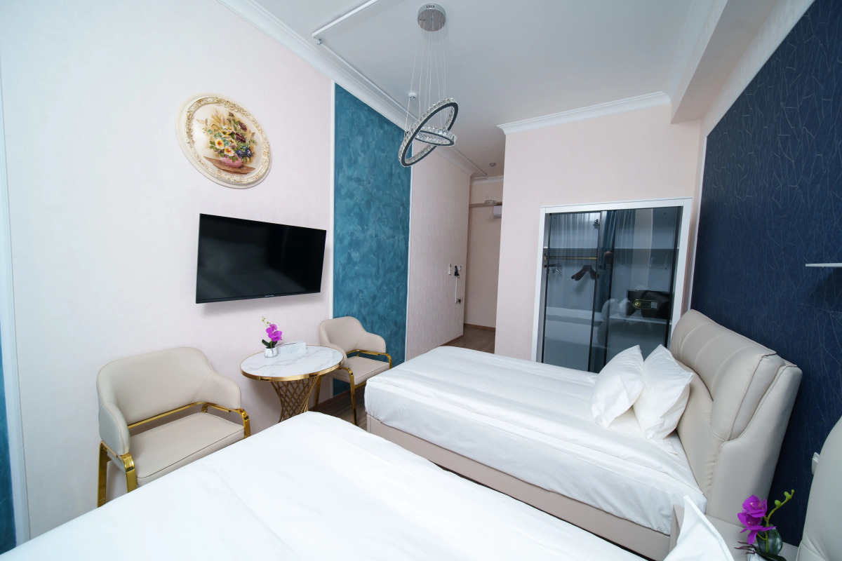 Отель Emmanuel Hotel Yerevan