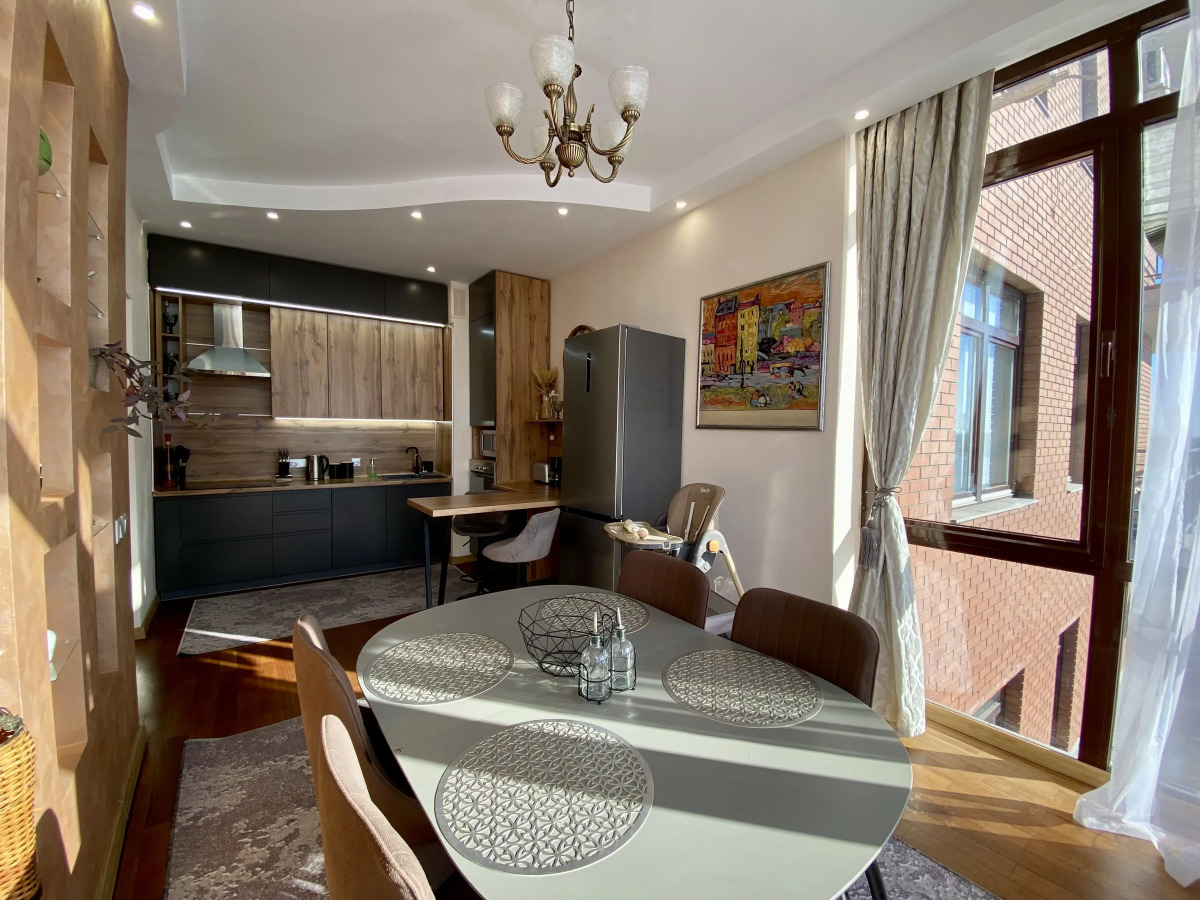 Апартаменты 2-к Элитные апартаменты с видом на Кремль