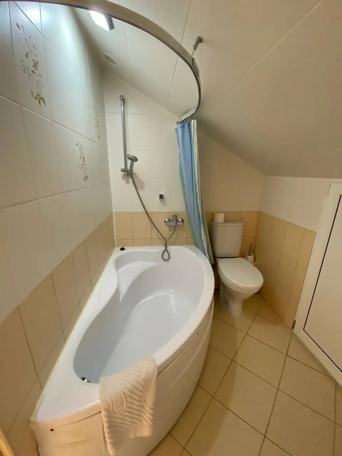 Апартаменты Семейные Двухуровневые Айсберг