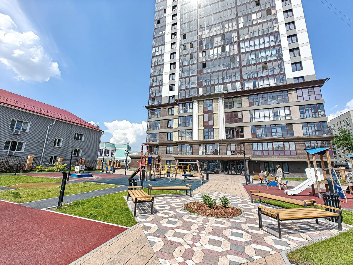 Квартира рядом с метро и жд вокзалом и прекрасным видом на город