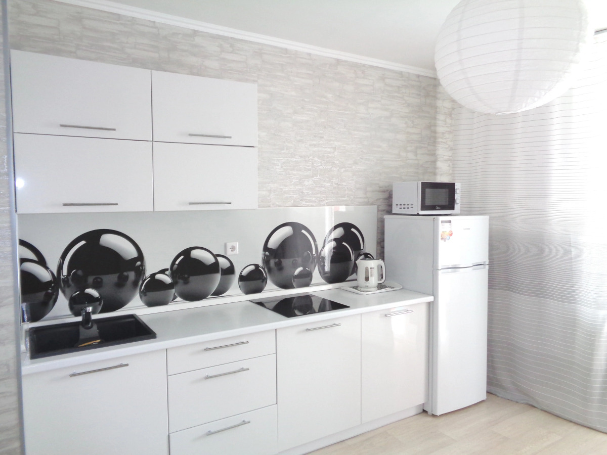 Апартаменты  Авиаторов 42