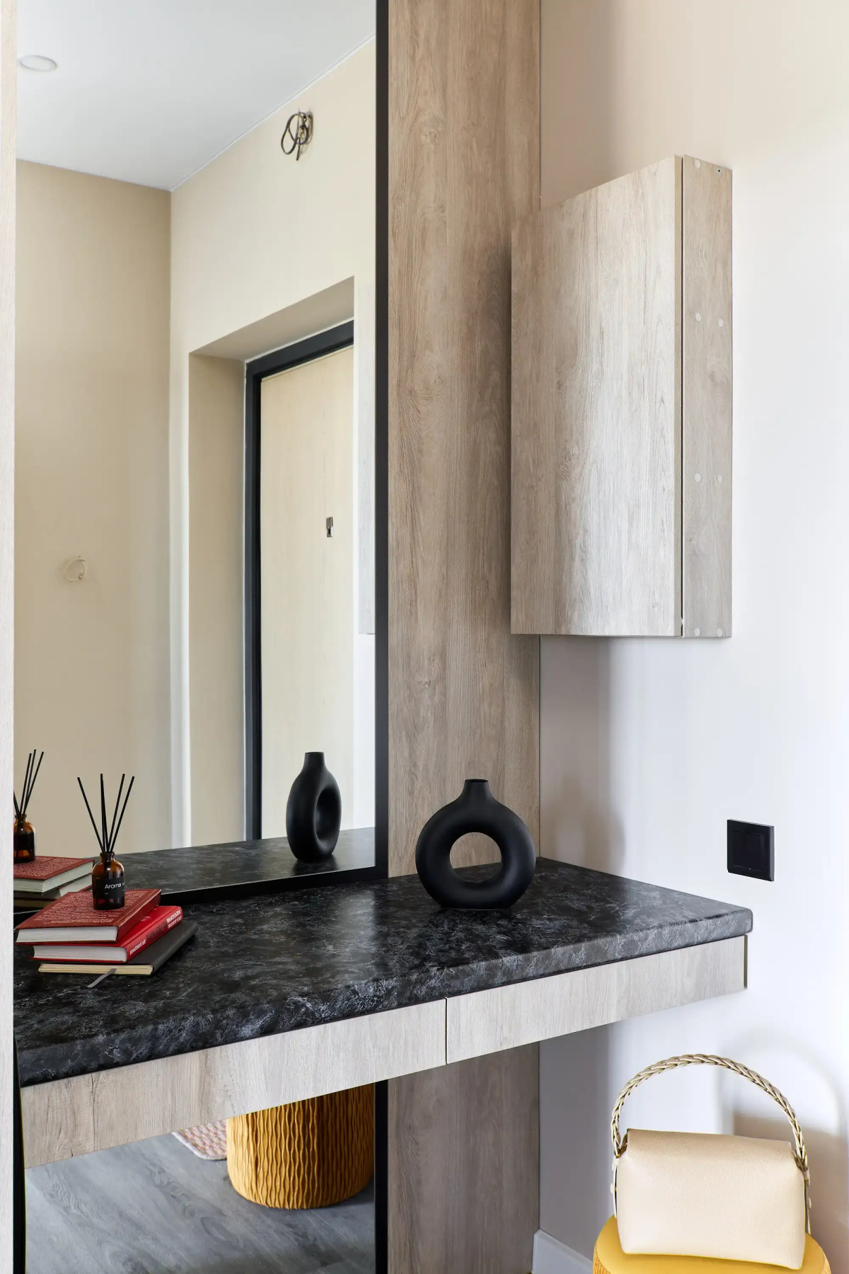 Апартаменты Комфорт-класса сети VIZIT с панорамным видом на город