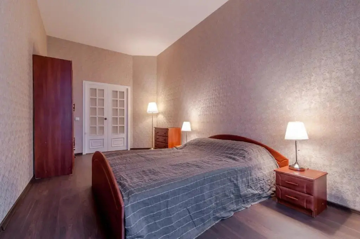 Апартаменты Невский 72