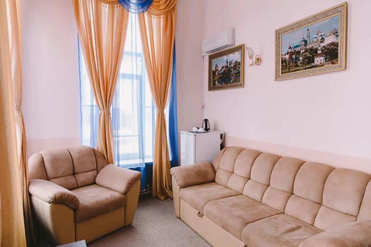 Отель Русская изба