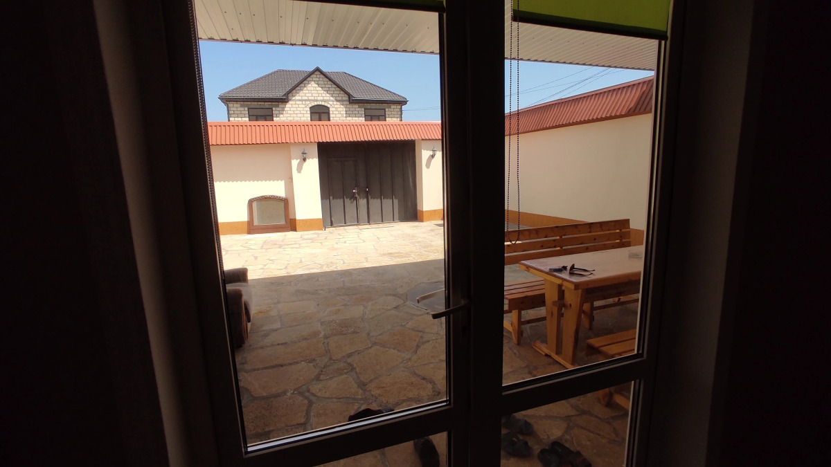 Коттедж у моря