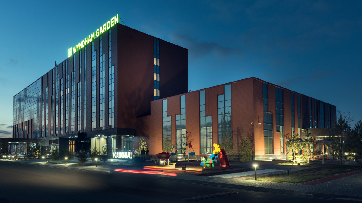 Отель Wyndham Garden Astana