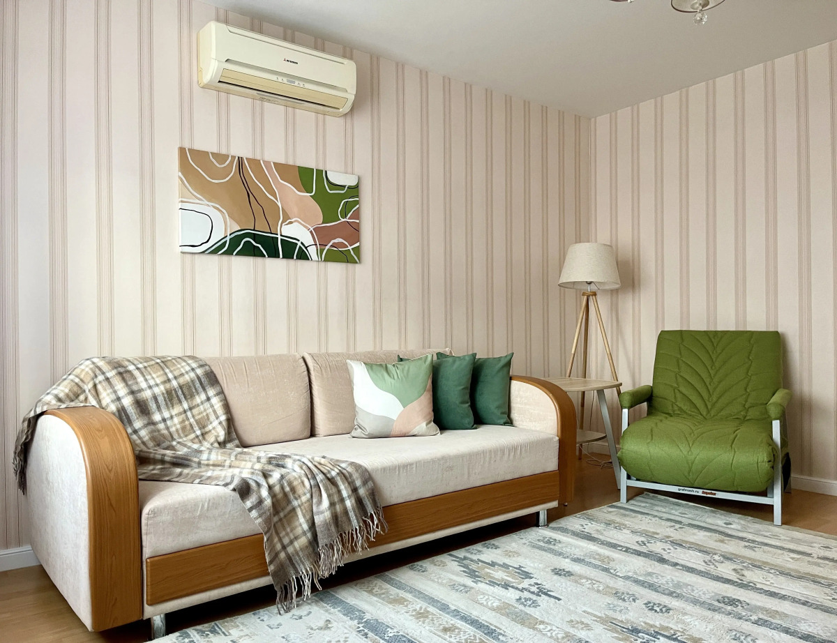 Квартира Просторная 4х комнатная в центре