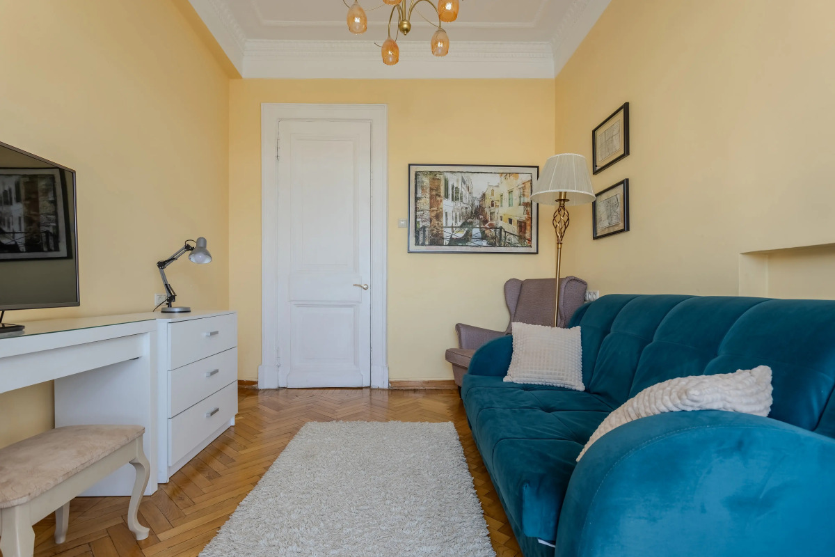 Апартаменты Стандартные с 3 спальнями и Балконом