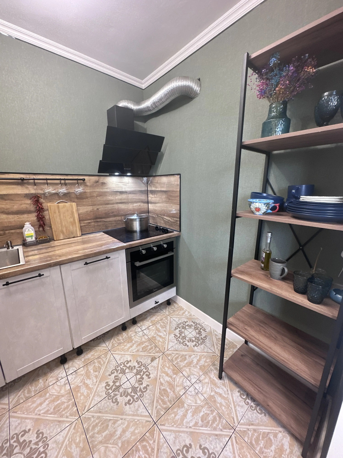 Квартира в центре Сухума - Лакоба, 88