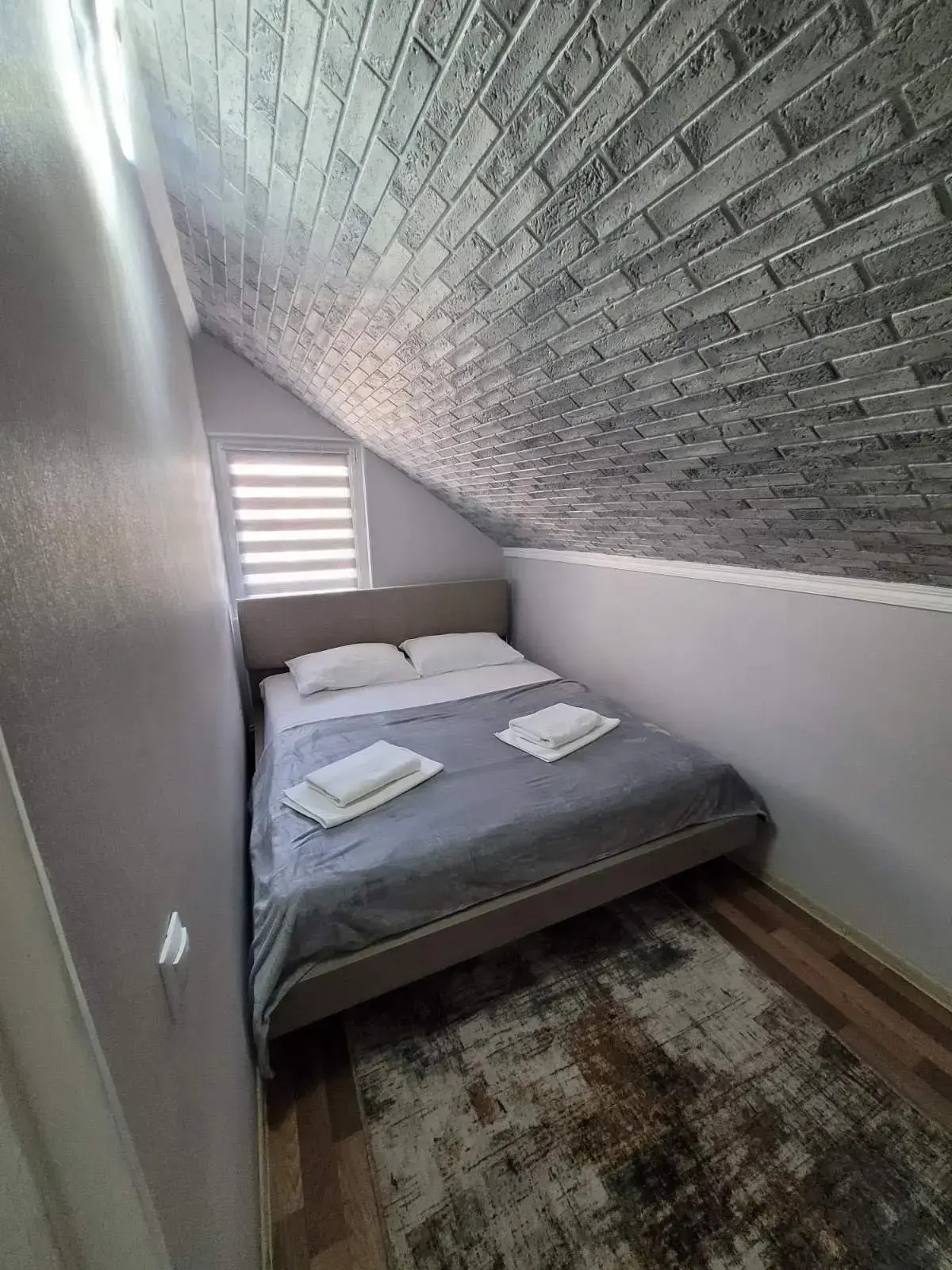 Апартаменты Двухуровневые апартаменты около музея ангелов