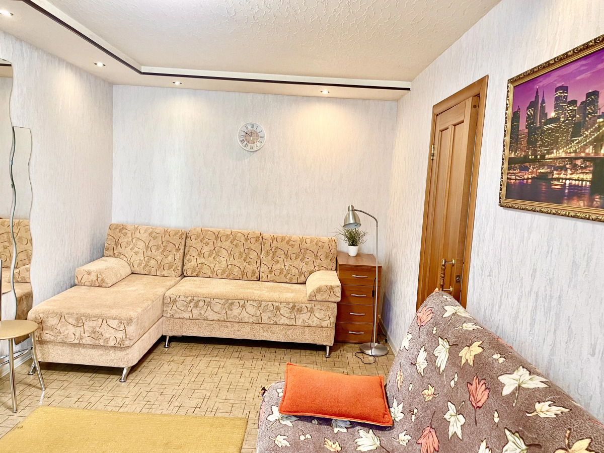 Апартаменты Gorkiy House на пл. Горького 80-2