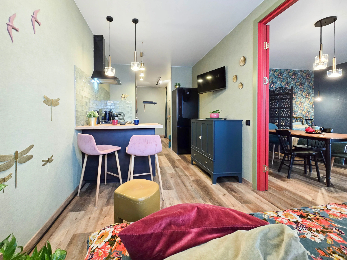 Апартаменты Райское место с панорамным видом, Сеть ЙоХоум