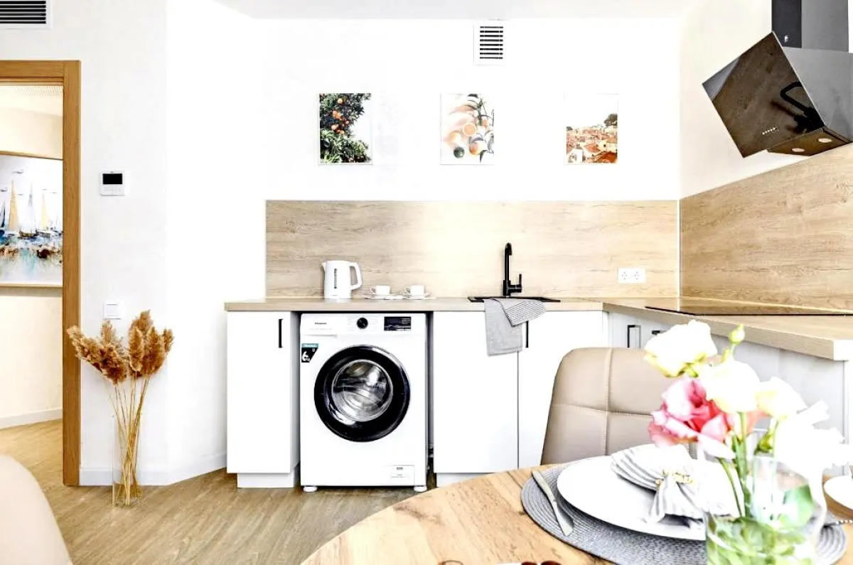 Апартаменты на Уральской 75/6