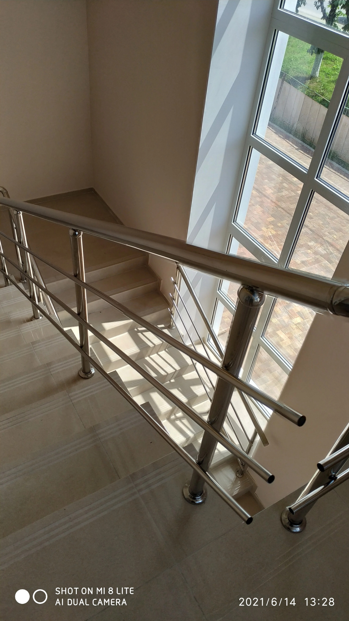 Отель  Ленинградская