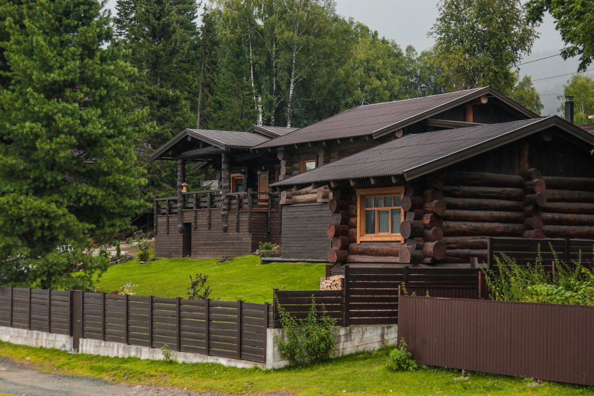 Дом Kedr House