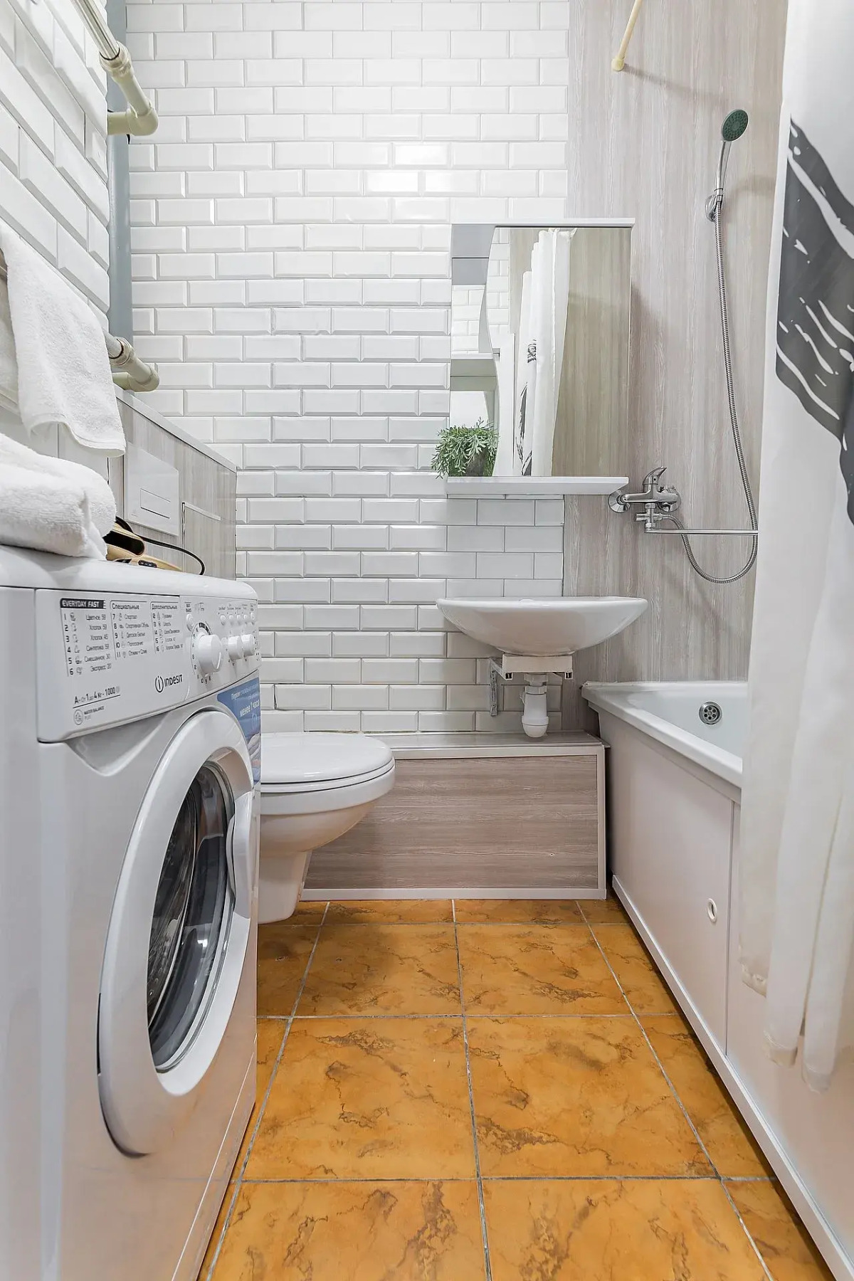 Квартира на ул. Бурнаковская 107