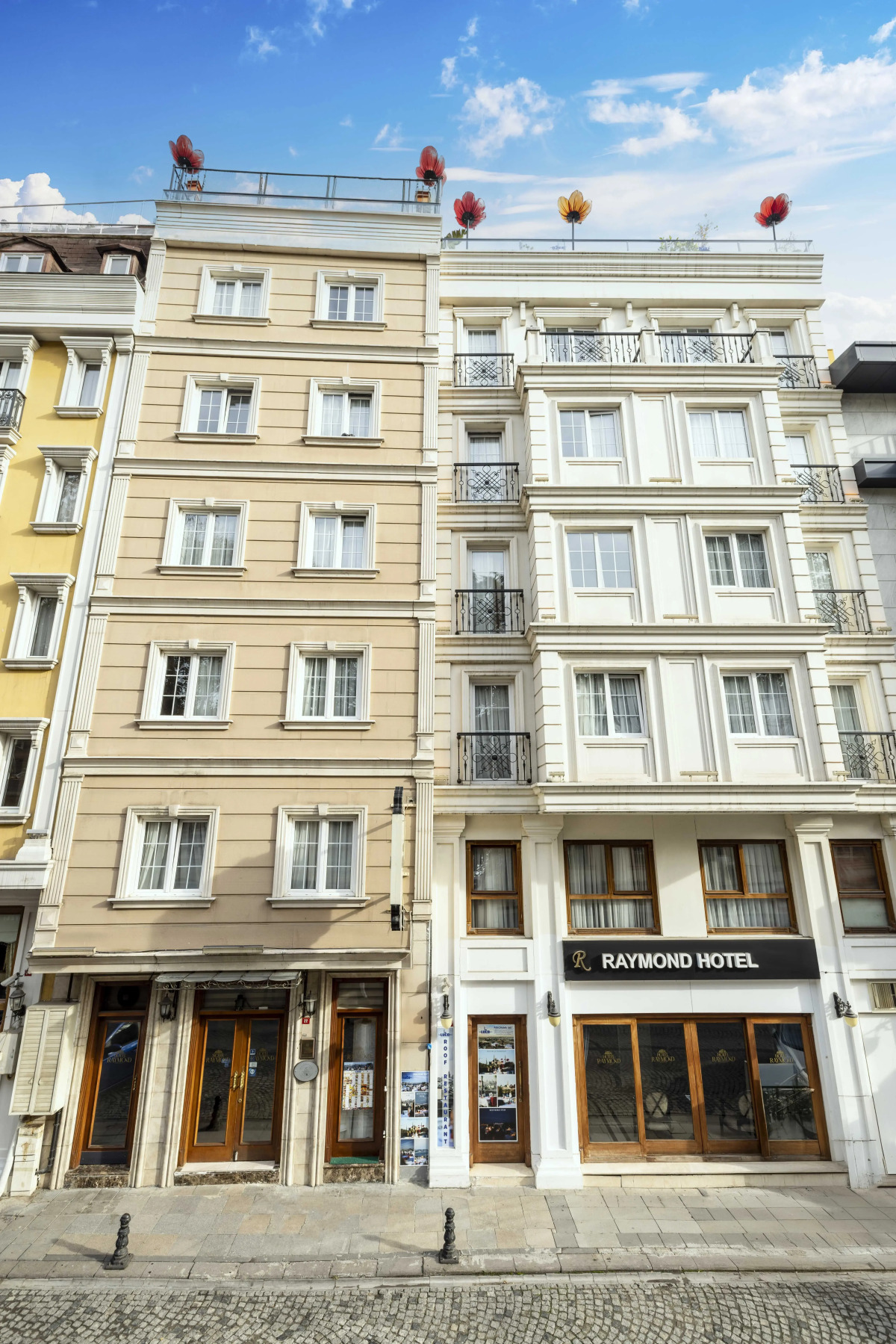 Отель Raymond Old City