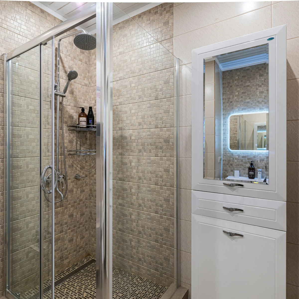 Квартира LS Лес и Дом Метро Дубравная