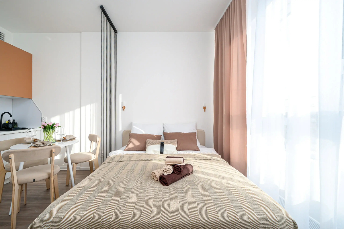 Апартаменты на Октябрьской набережной