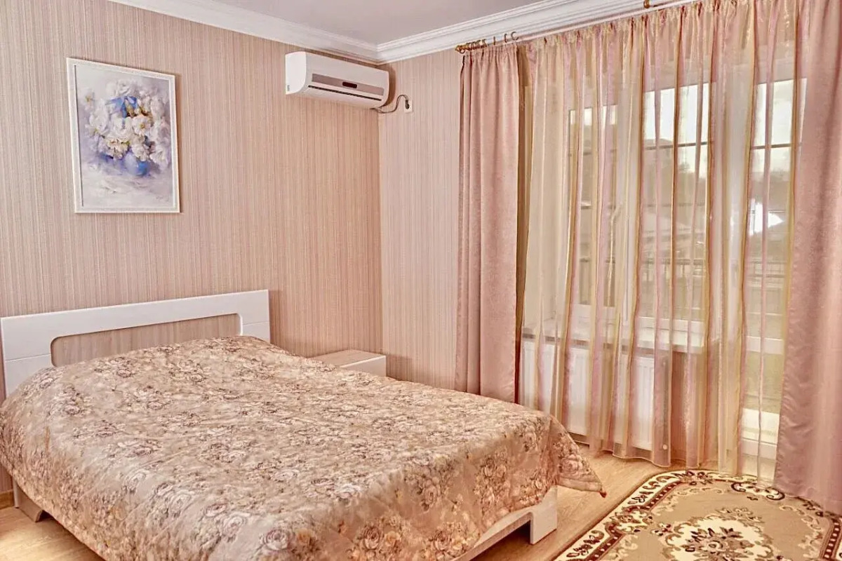 Отель Акварель