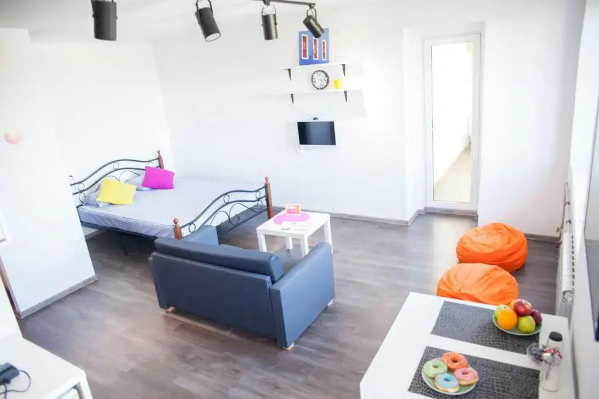 Апартаменты «9 ночей» в центре Петрозаводска Герцена 31а