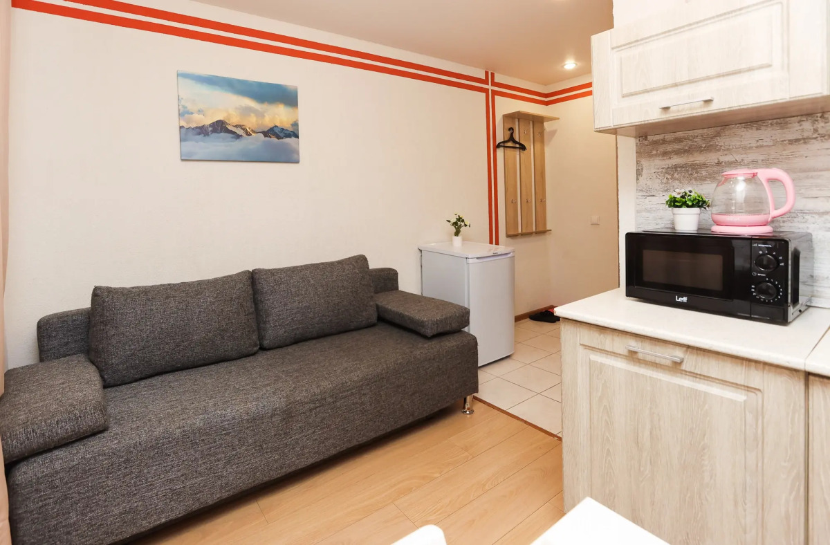 Апартаменты Рощинская 109/3