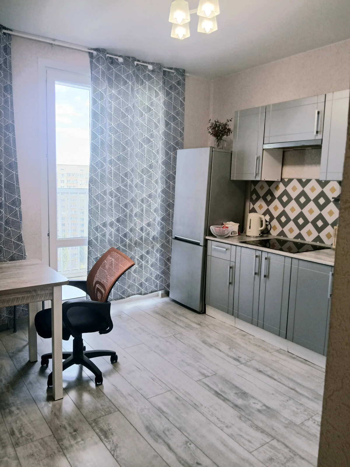 Апартаменты Димитрова, Вату., Придача