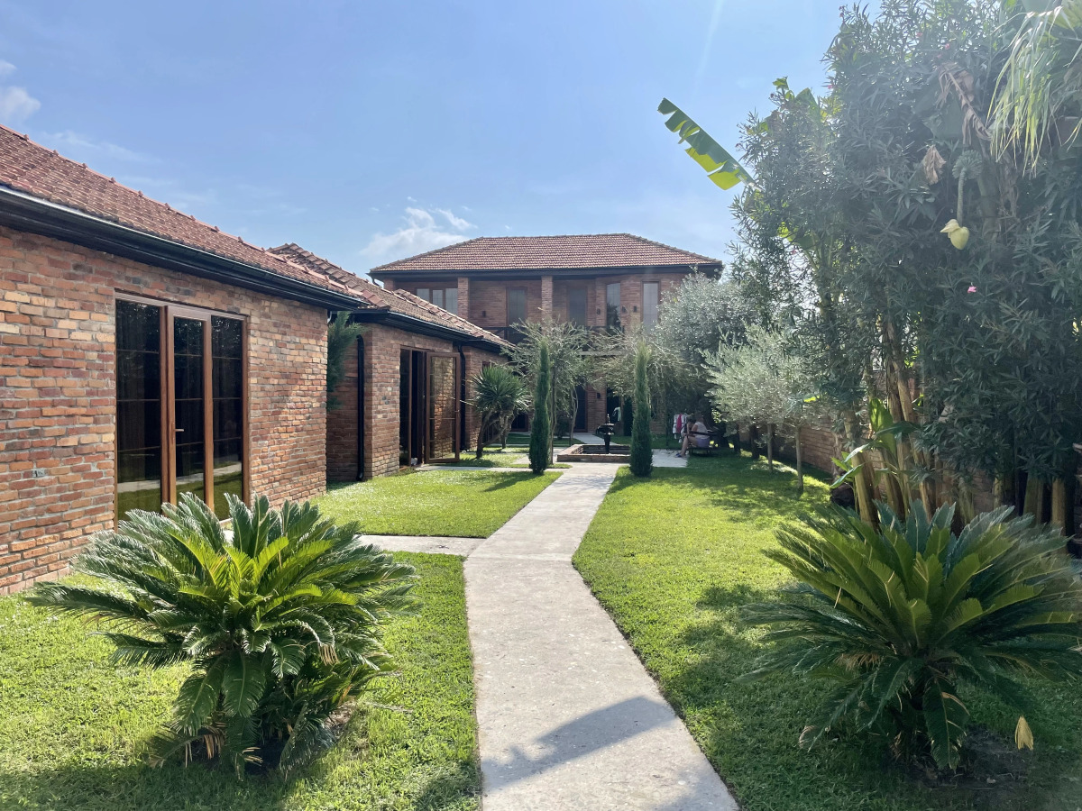 Апартаменты Loft Garden