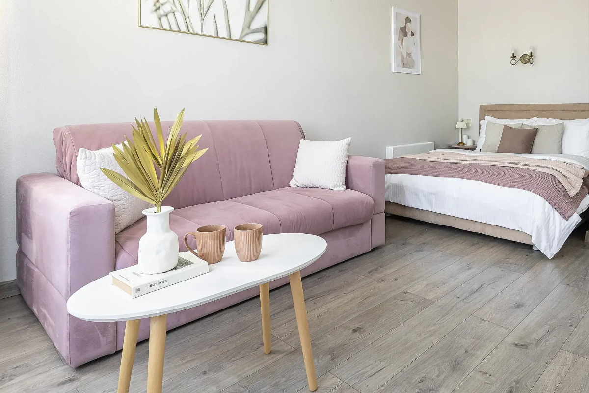 Апартаменты Квартира с видом на Волгу. ул.Карла Маркса 62. м.Стрелка. Сова-Дом