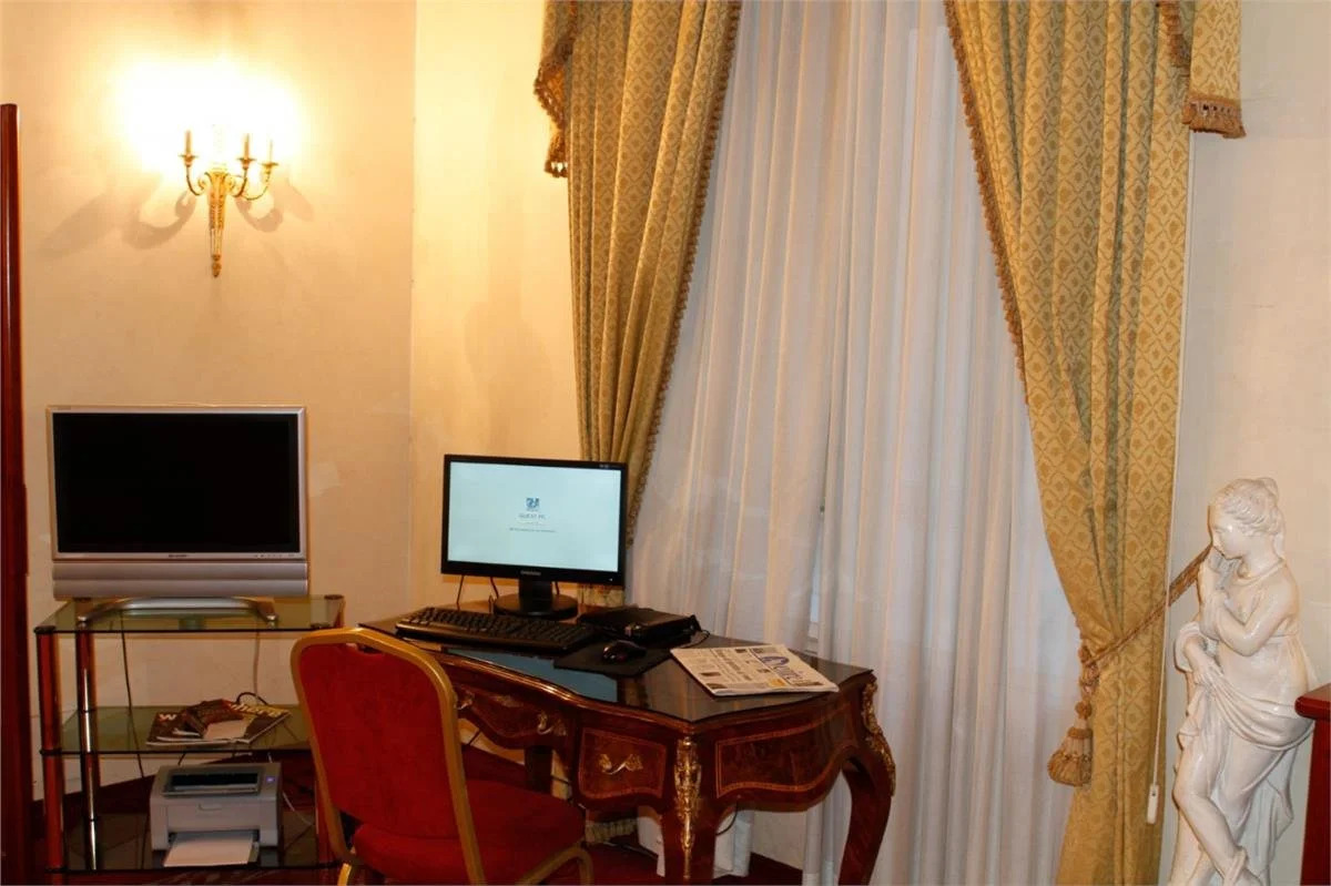 Отель Pace Helvezia